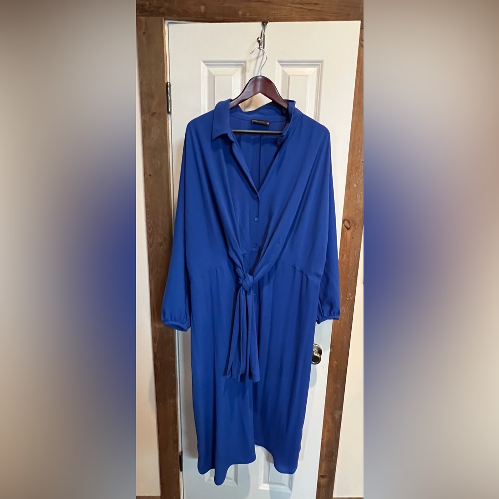 Marks & Spencer 24 long-sleeve blue dress with front tie detail, EUC.